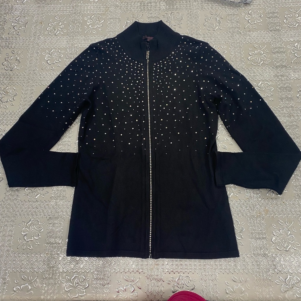 Fontana Woman’s jacket/sweater Cristal zipper size small black silver.